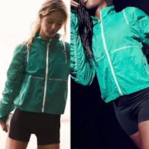 (A11) Free People Great Escape Run Black Windbreaker Jacket FP Movement, Size M - Picture 4 of 12